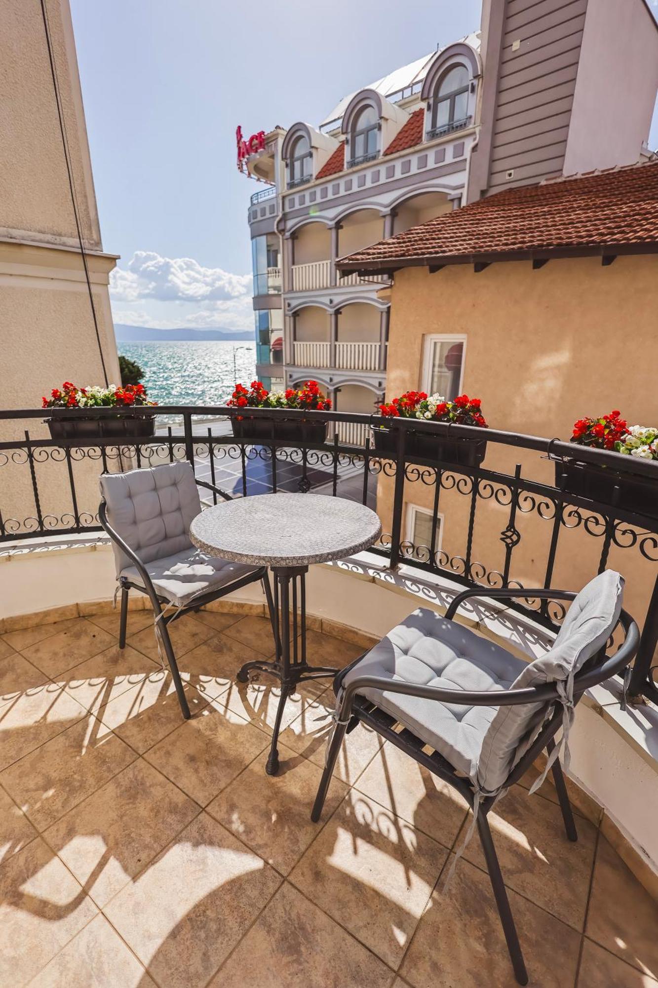 Ammotti Hotel Охрид Екстер'єр фото